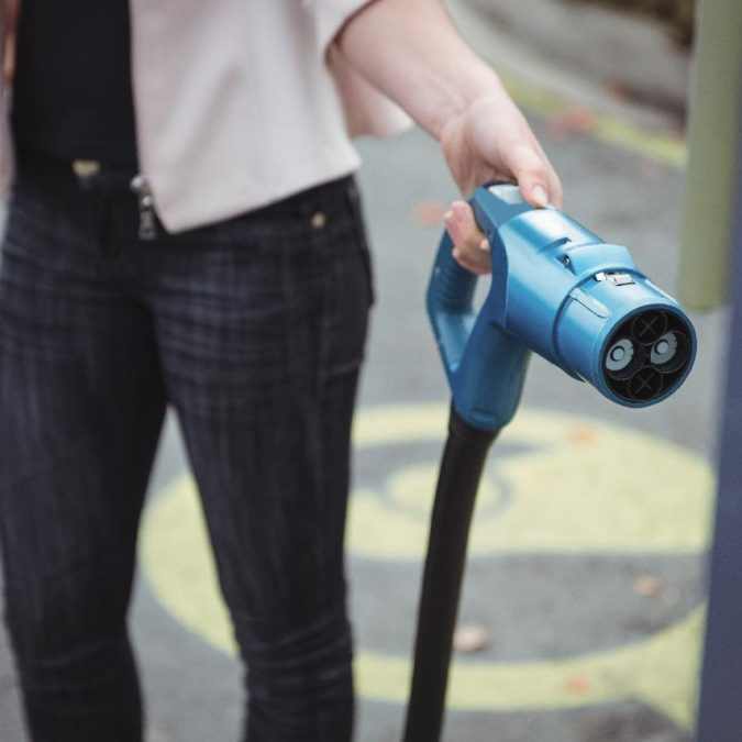 Bornes de recharges &eacute;lectriques : quels avantages pour un centre commercial ? Lingolsheim